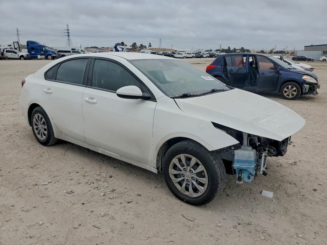 2023 KIA FORTE