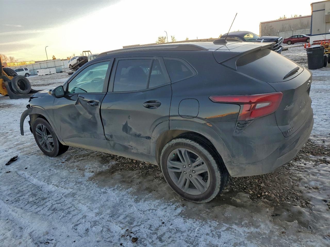 2025 CHEVROLET TRAX