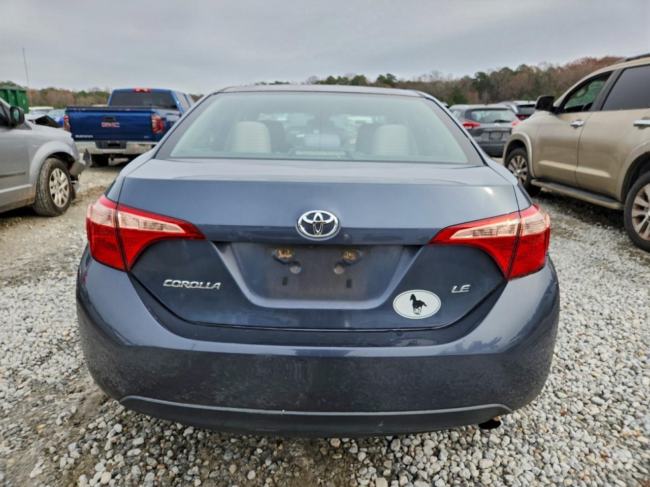 2017 TOYOTA COROLLA