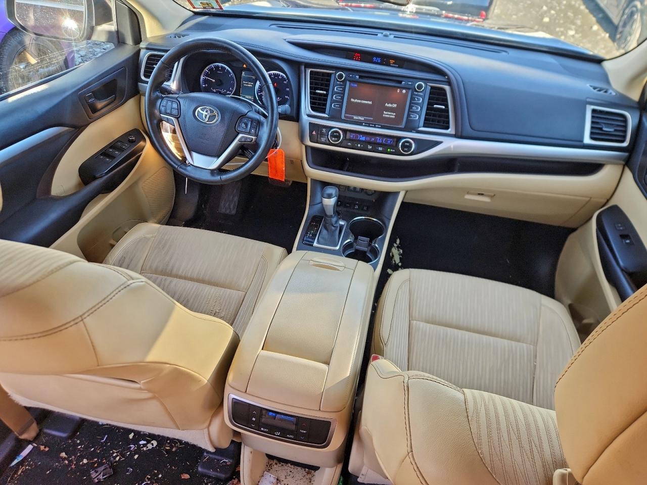 2017 TOYOTA HIGHLANDER