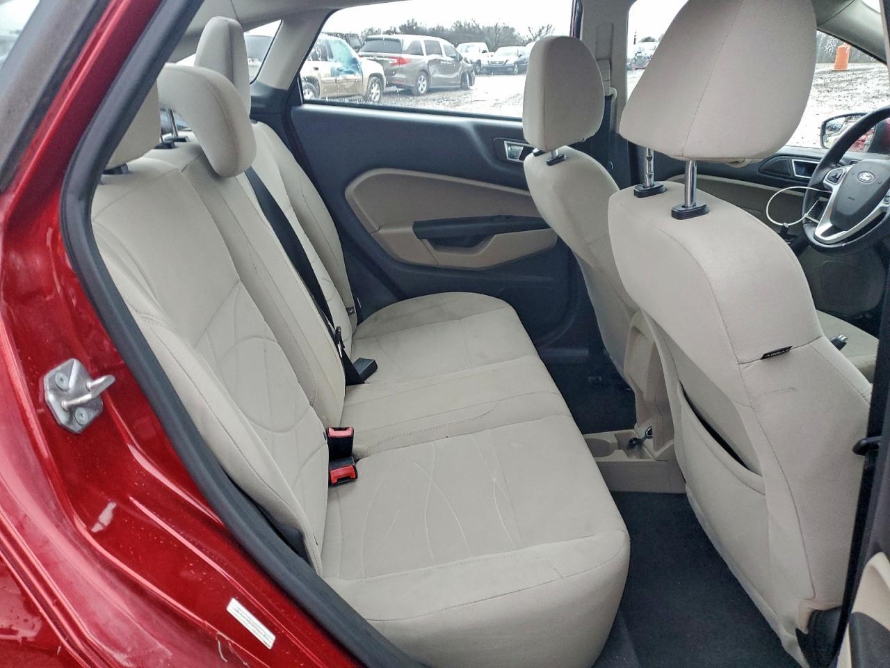 2014 FORD Fiesta