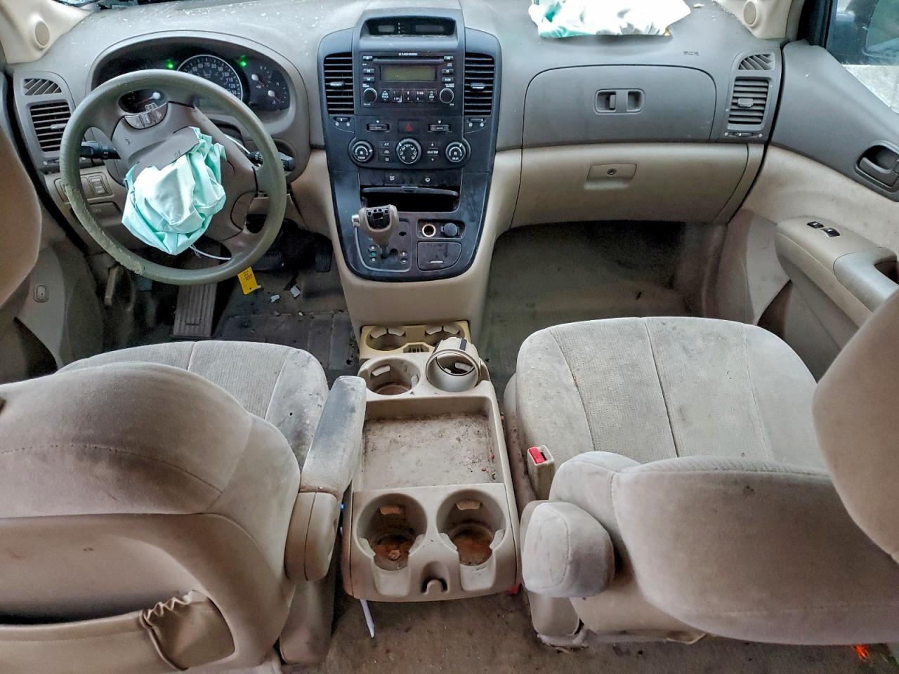 2006 KIA SEDONA