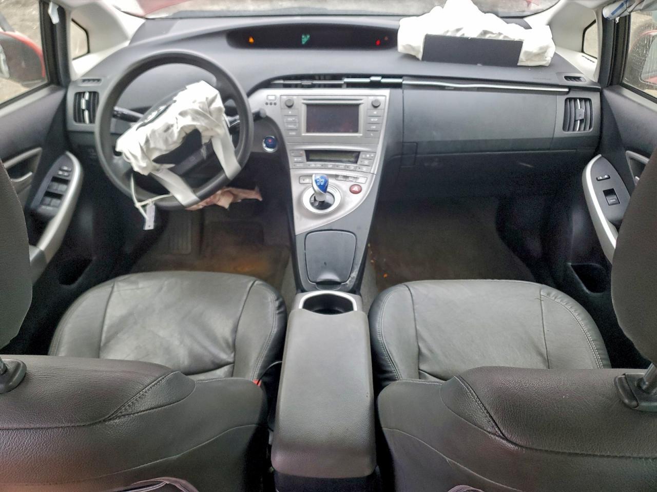 2014 TOYOTA PRIUS