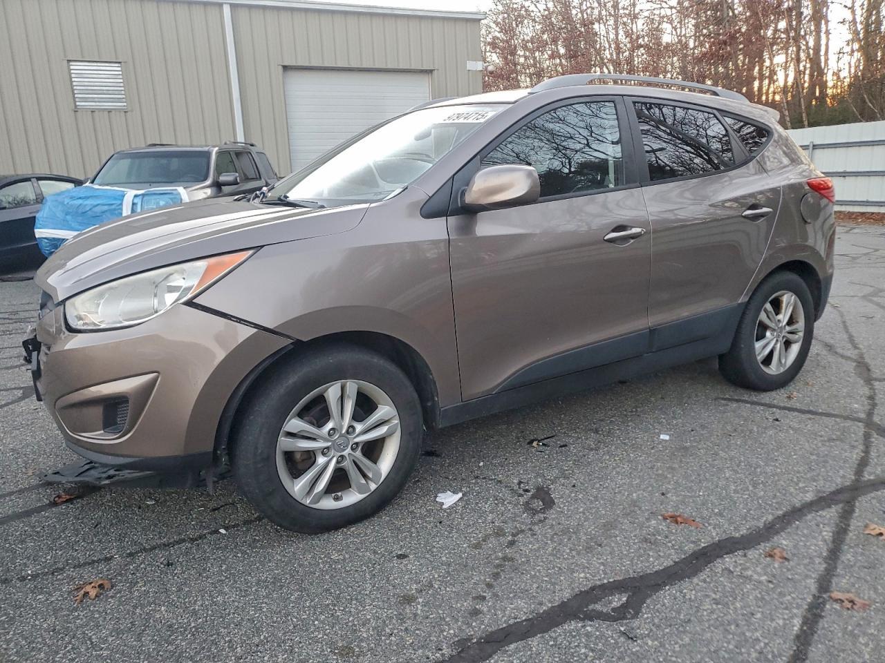 2011 HYUNDAI TUCSON