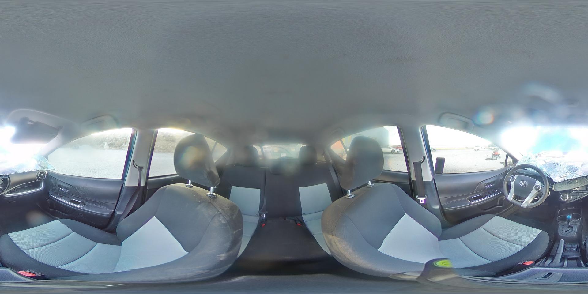 2016 TOYOTA Prius c