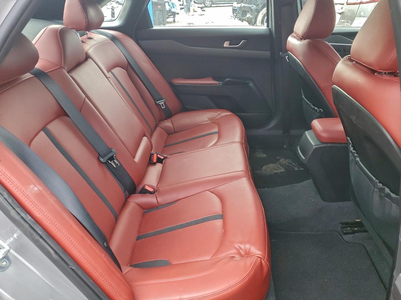 2023 KIA K5