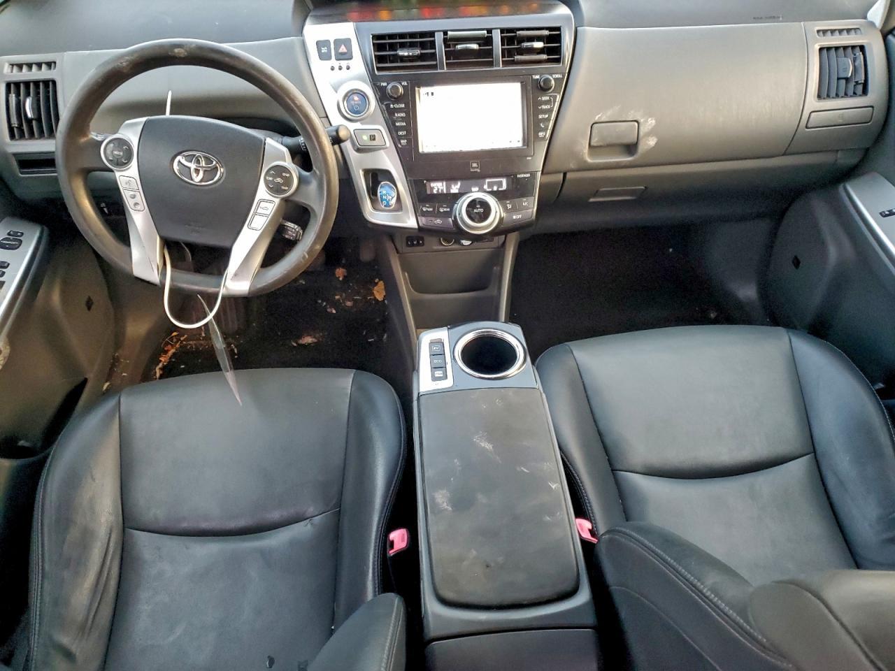 2012 TOYOTA PRIUS V