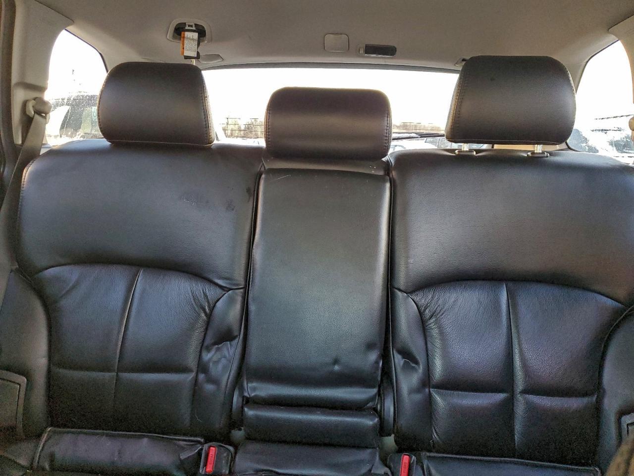 2010 SUBARU Outback