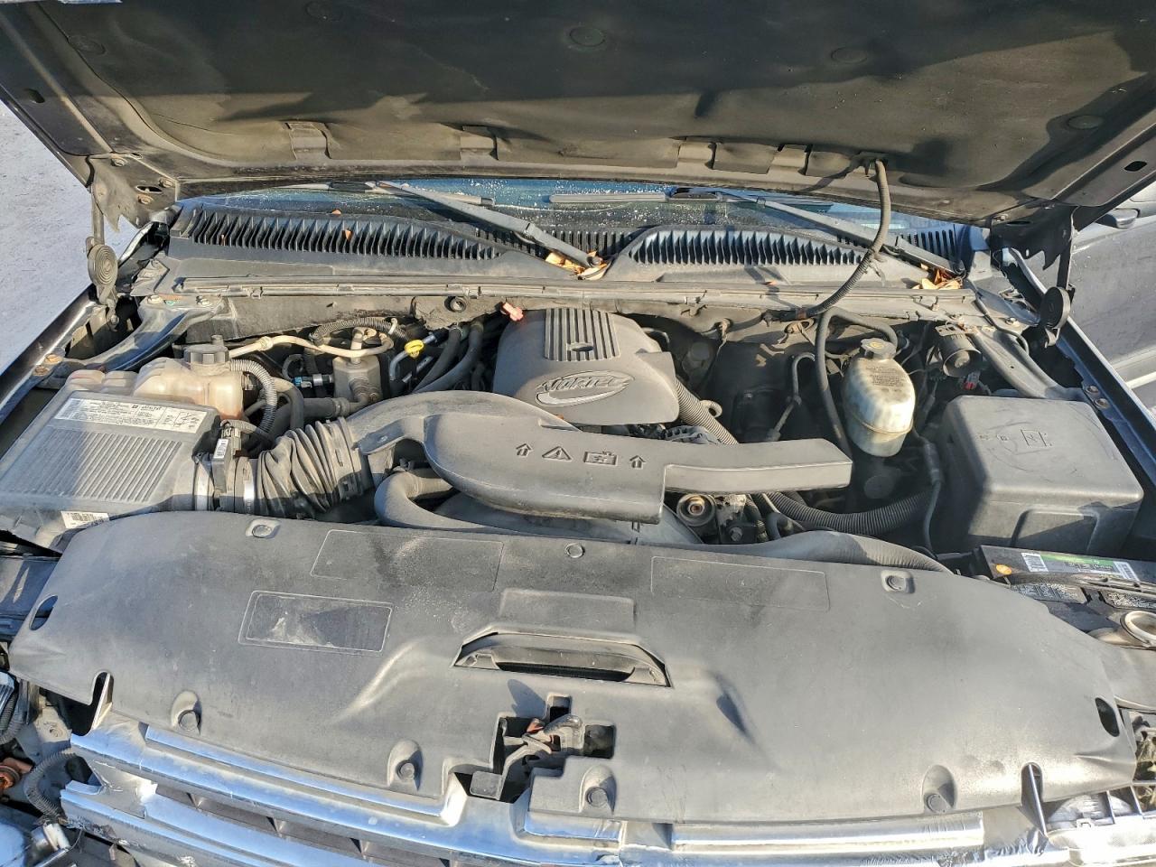 2004 CHEVROLET Suburban