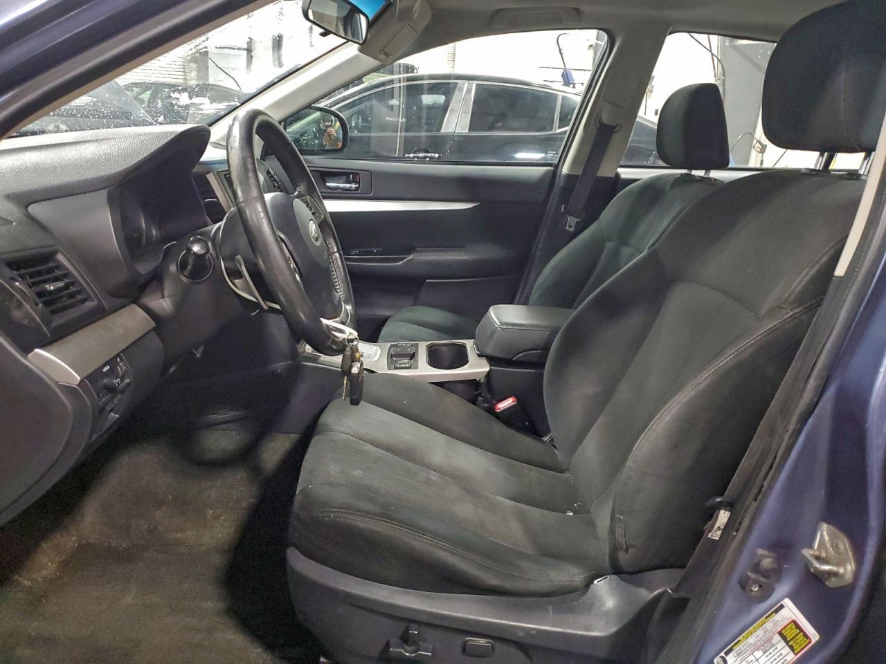 2013 SUBARU Legacy