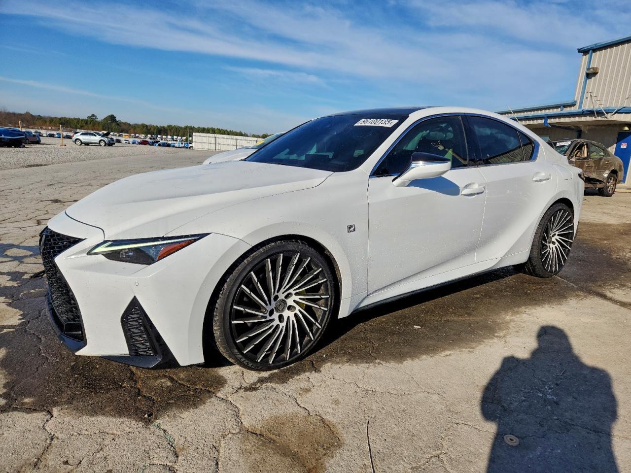 2023 LEXUS IS 350