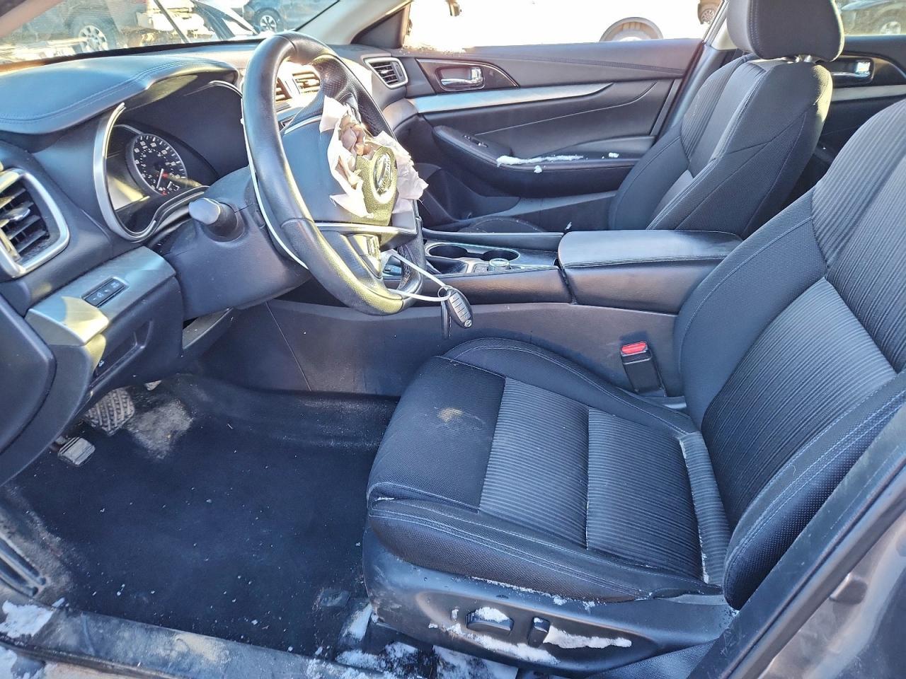 2017 NISSAN Maxima