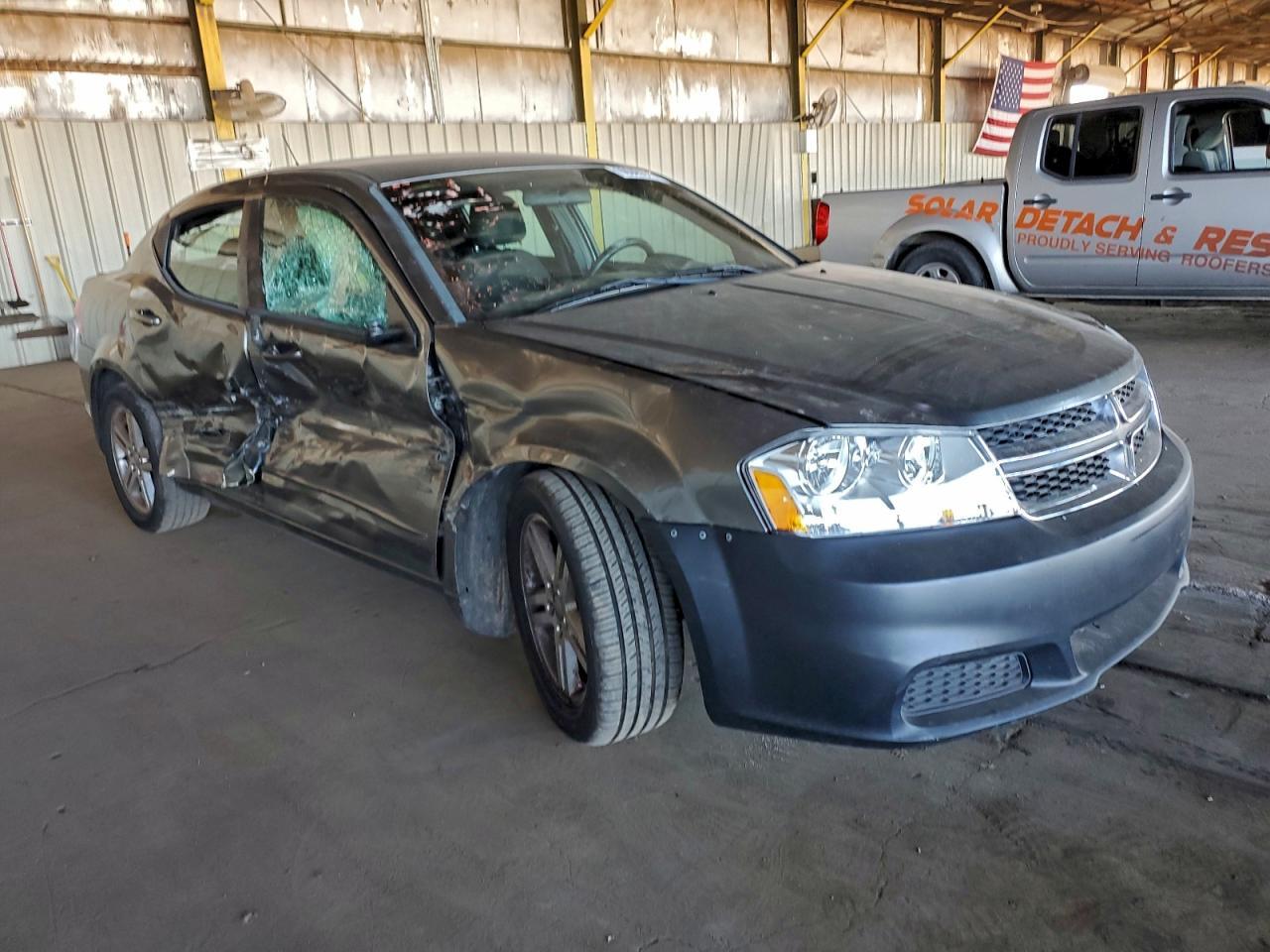 2012 DODGE Avenger