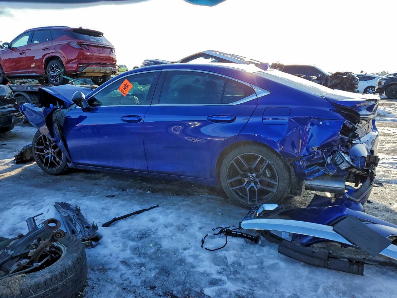 2023 LEXUS ES 300H