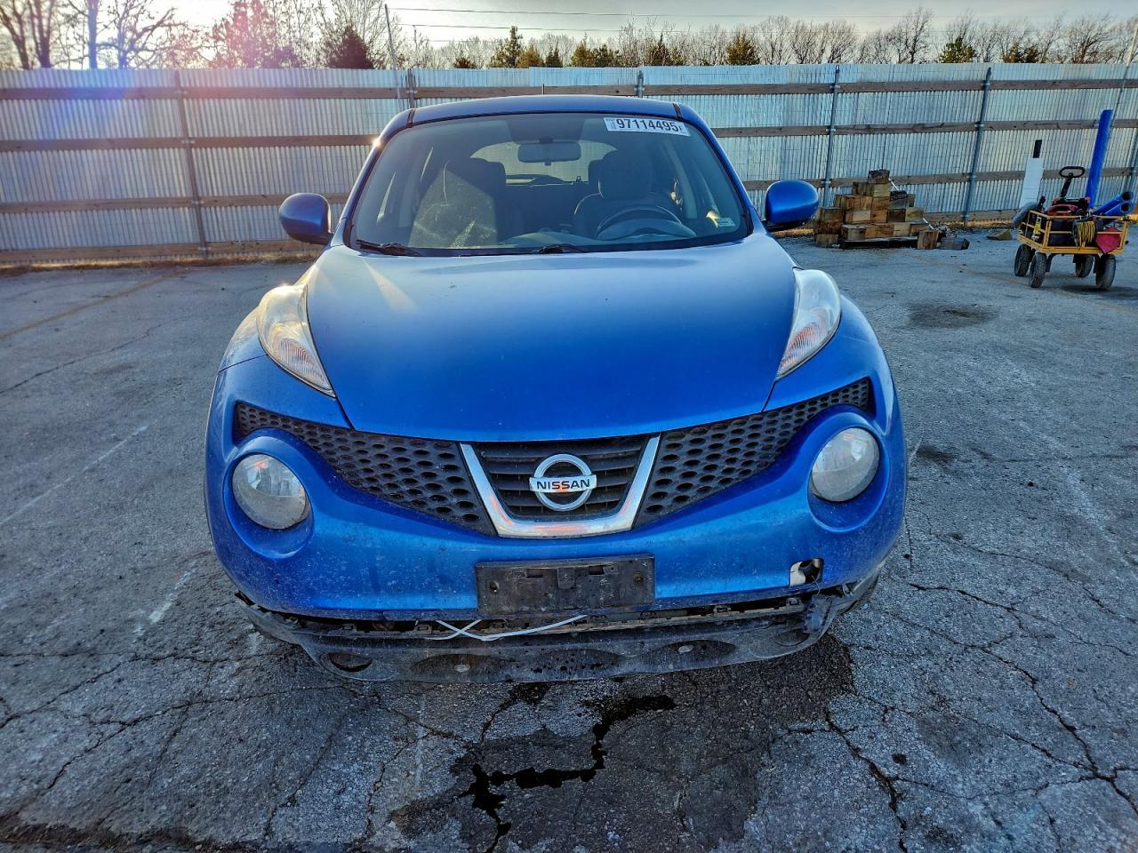2012 NISSAN Juke