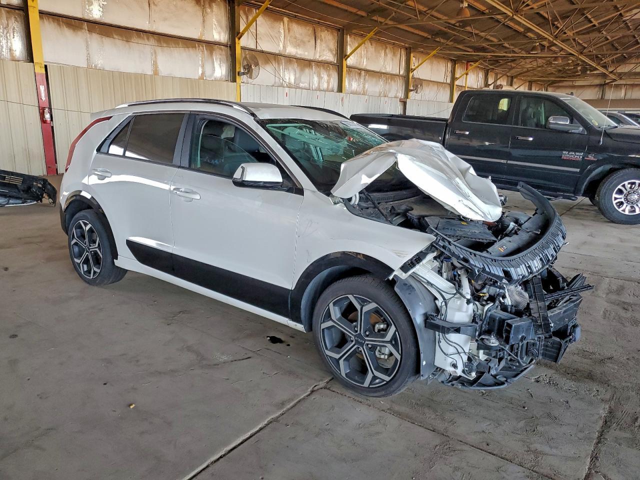 2023 KIA Niro