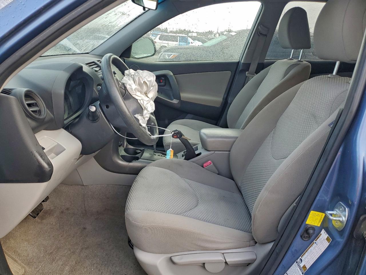 2011 TOYOTA RAV4