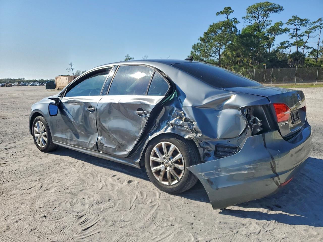 2014 VOLKSWAGEN JETTA