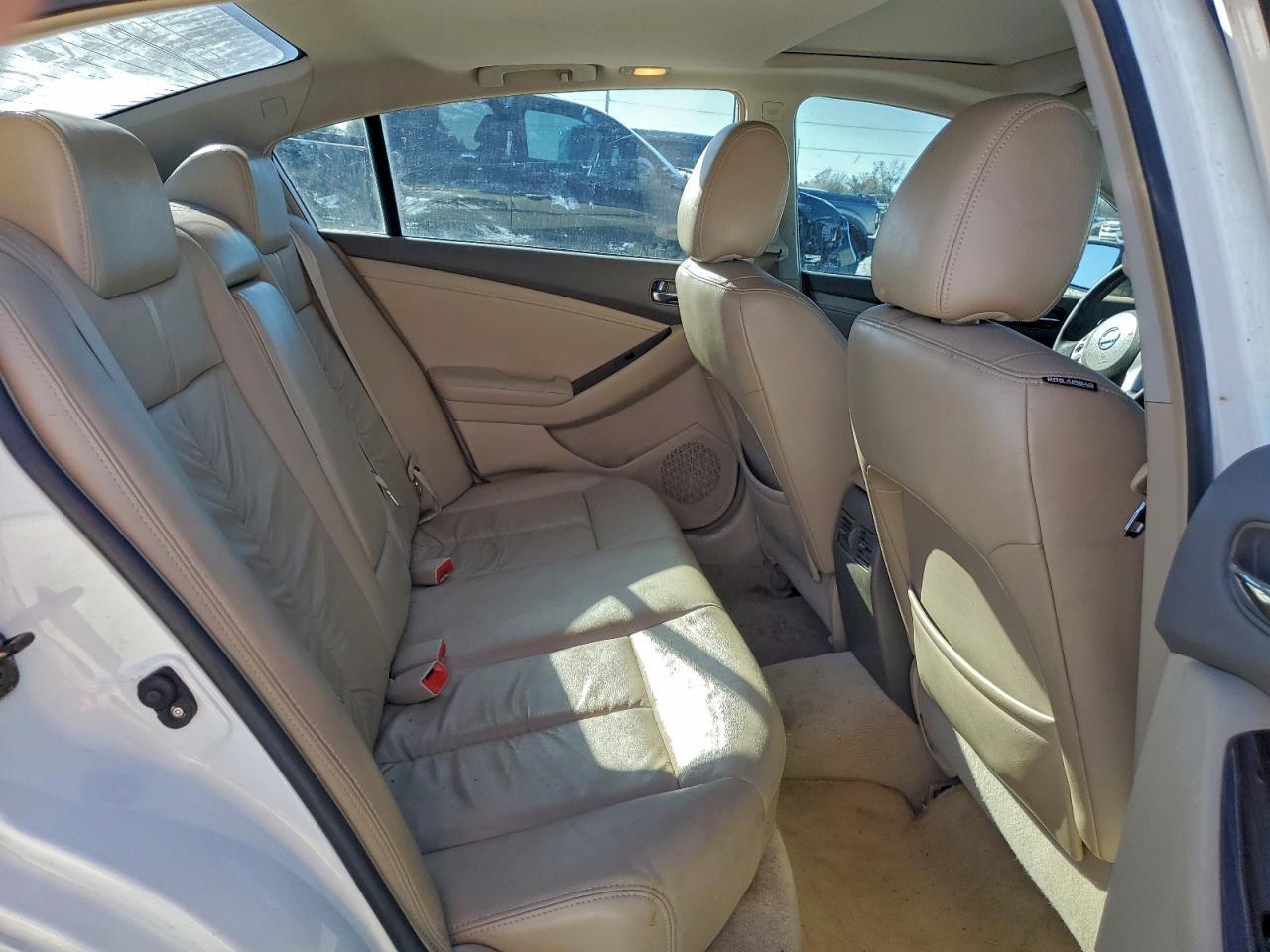 2010 NISSAN ALTIMA