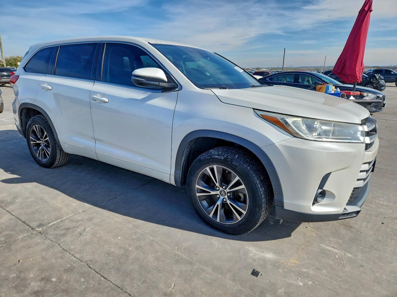 2017 TOYOTA HIGHLANDER