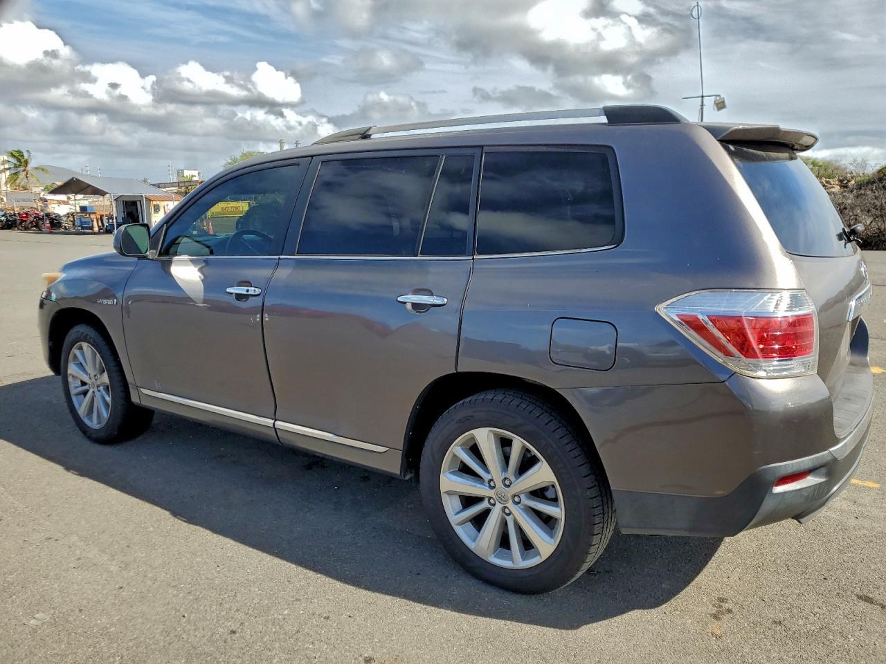 2011 TOYOTA Highlander Hybrid