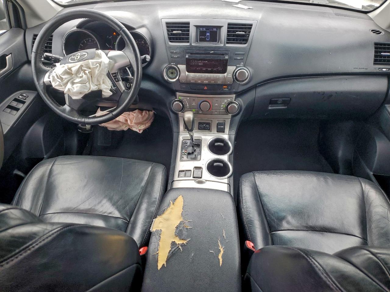 2012 TOYOTA HIGHLANDER