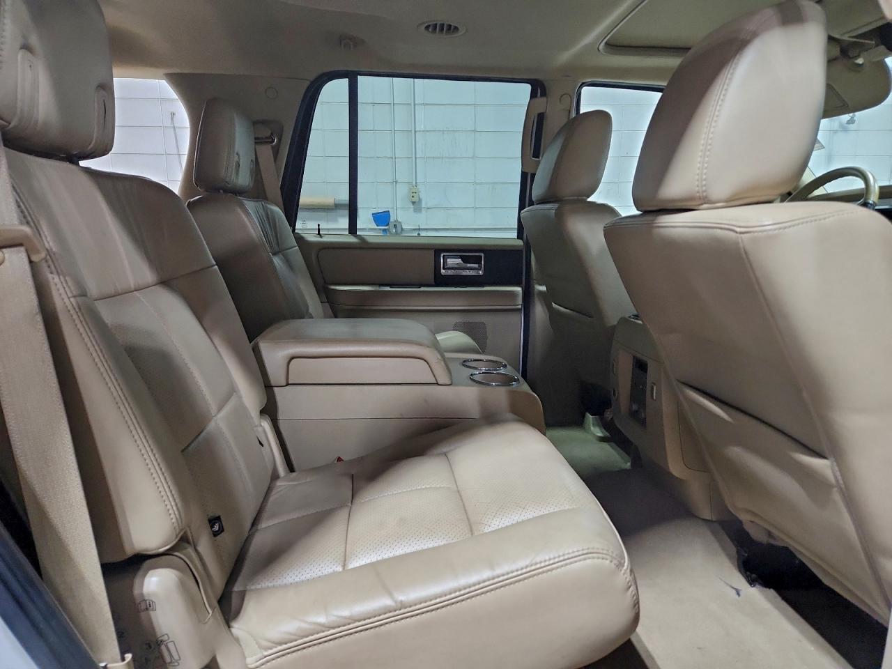 2009 LINCOLN Navigator