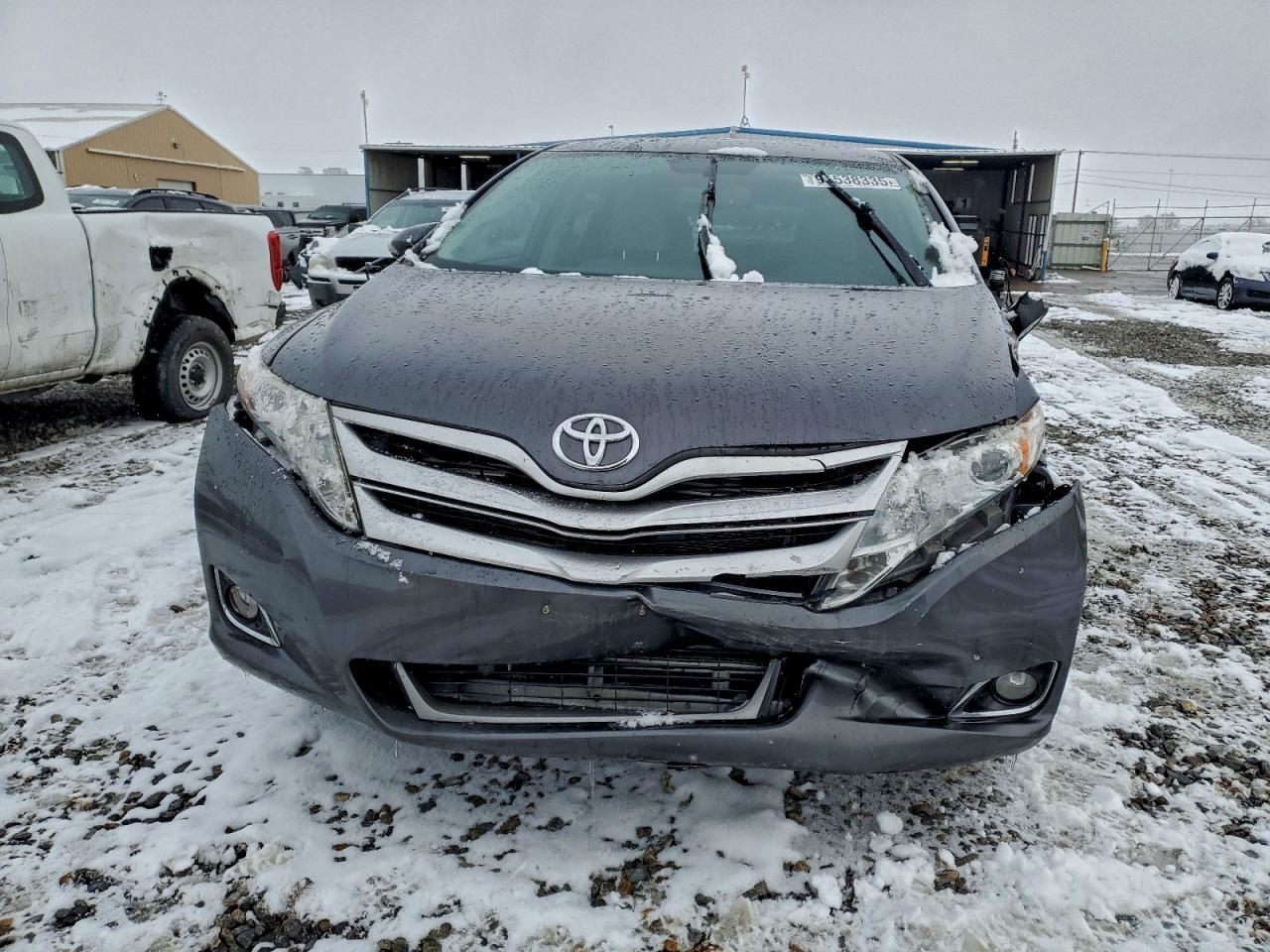 2015 TOYOTA VENZA