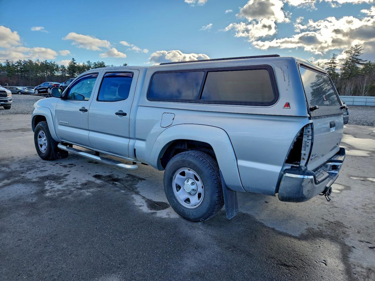2011 TOYOTA TACOMA