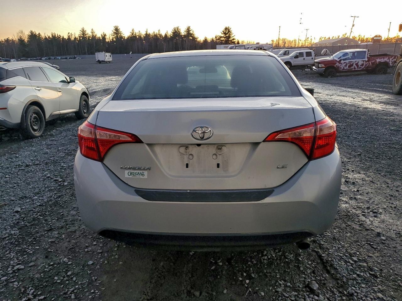 2018 TOYOTA COROLLA