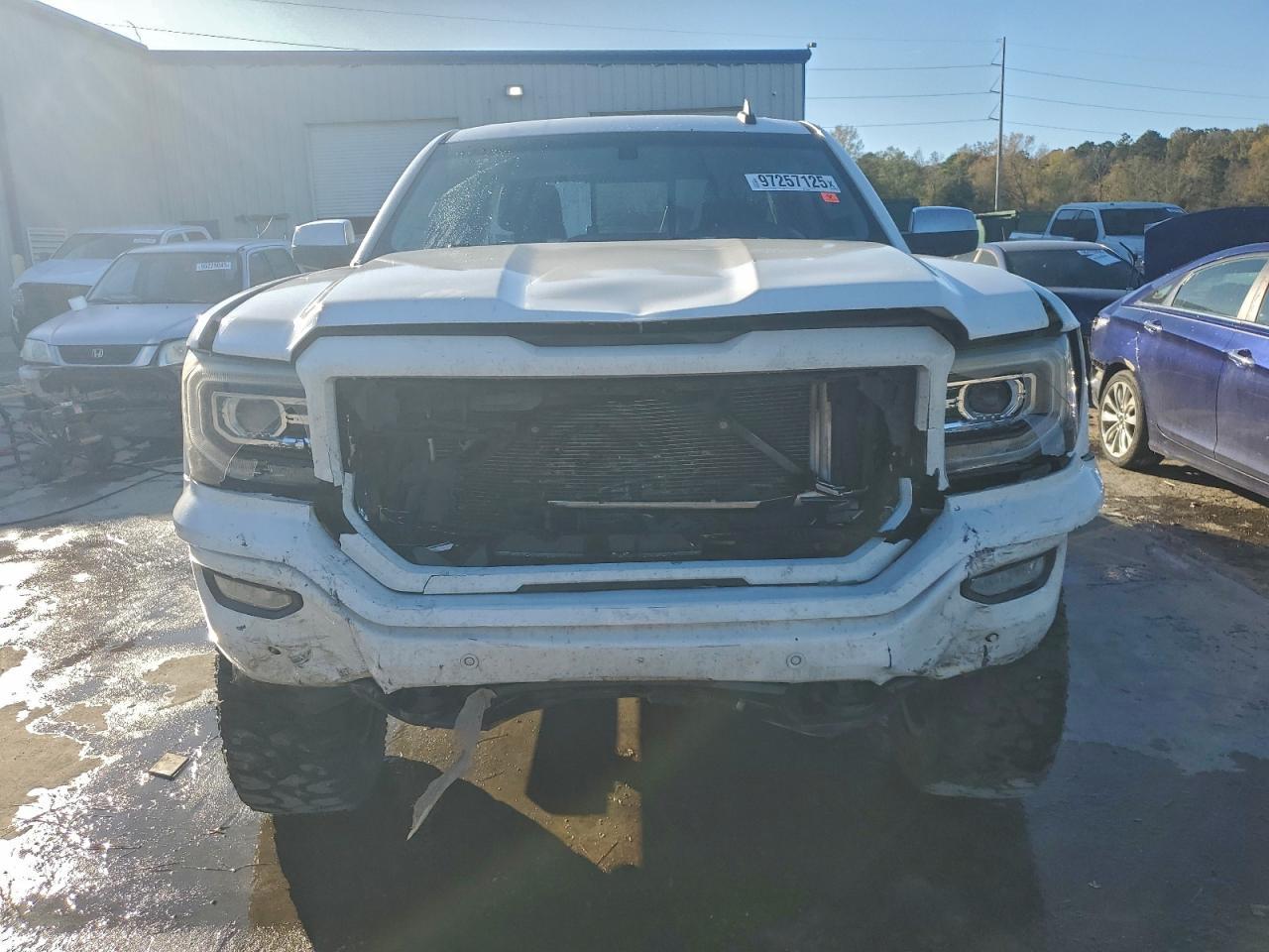 2016 GMC Sierra