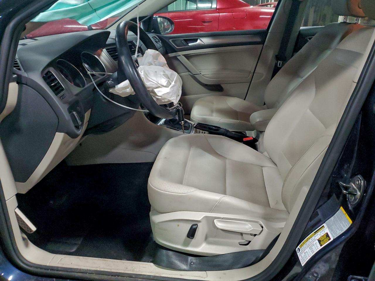 2015 VOLKSWAGEN GOLF