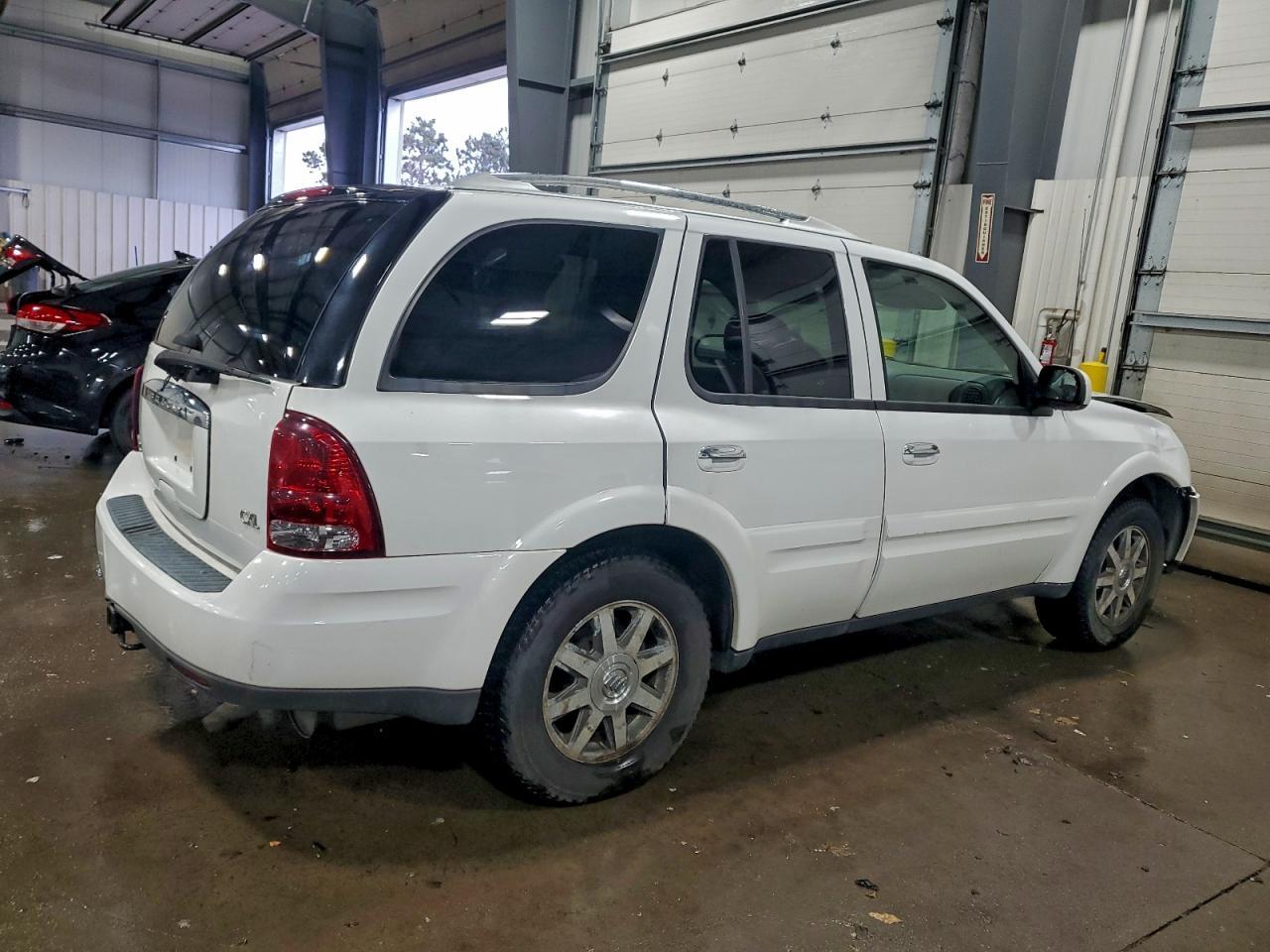 2006 BUICK Rainier