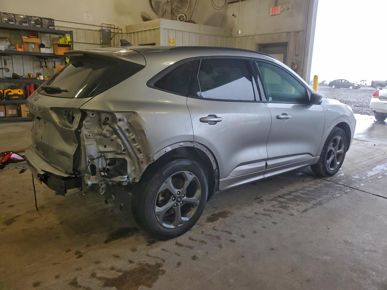 2023 FORD ESCAPE