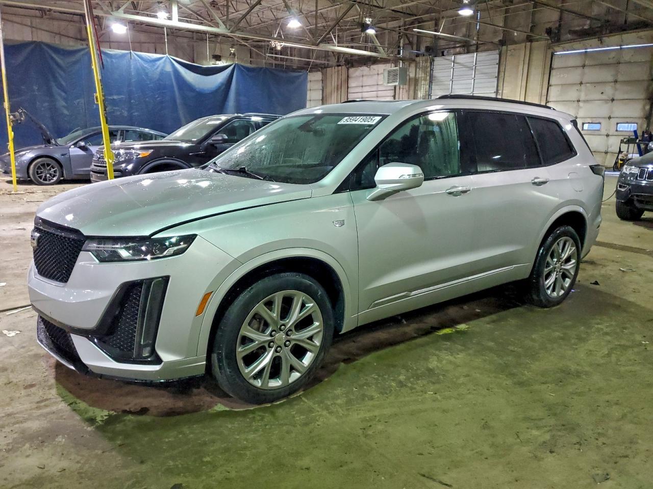 2020 CADILLAC XT6