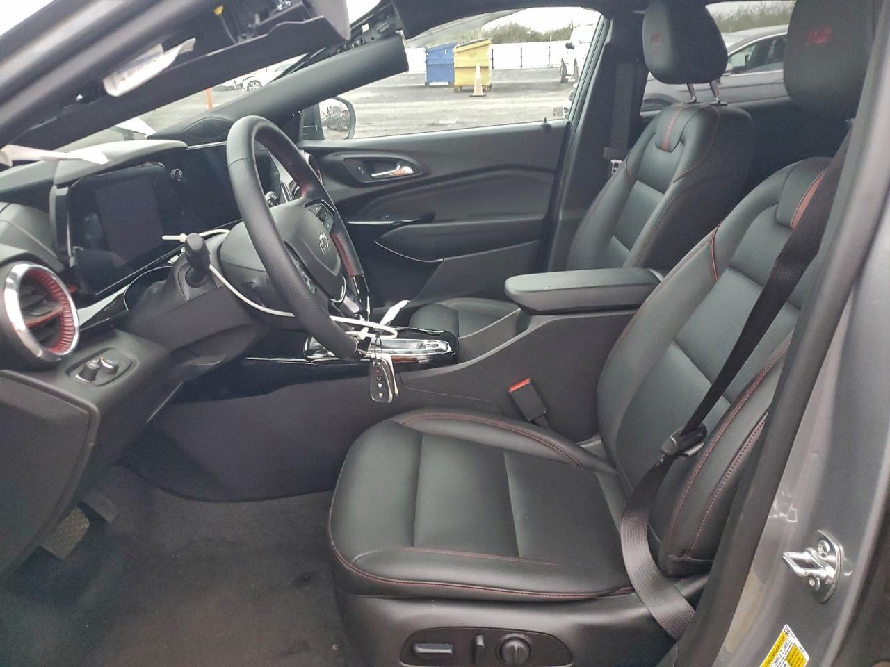 2025 CHEVROLET TRAX