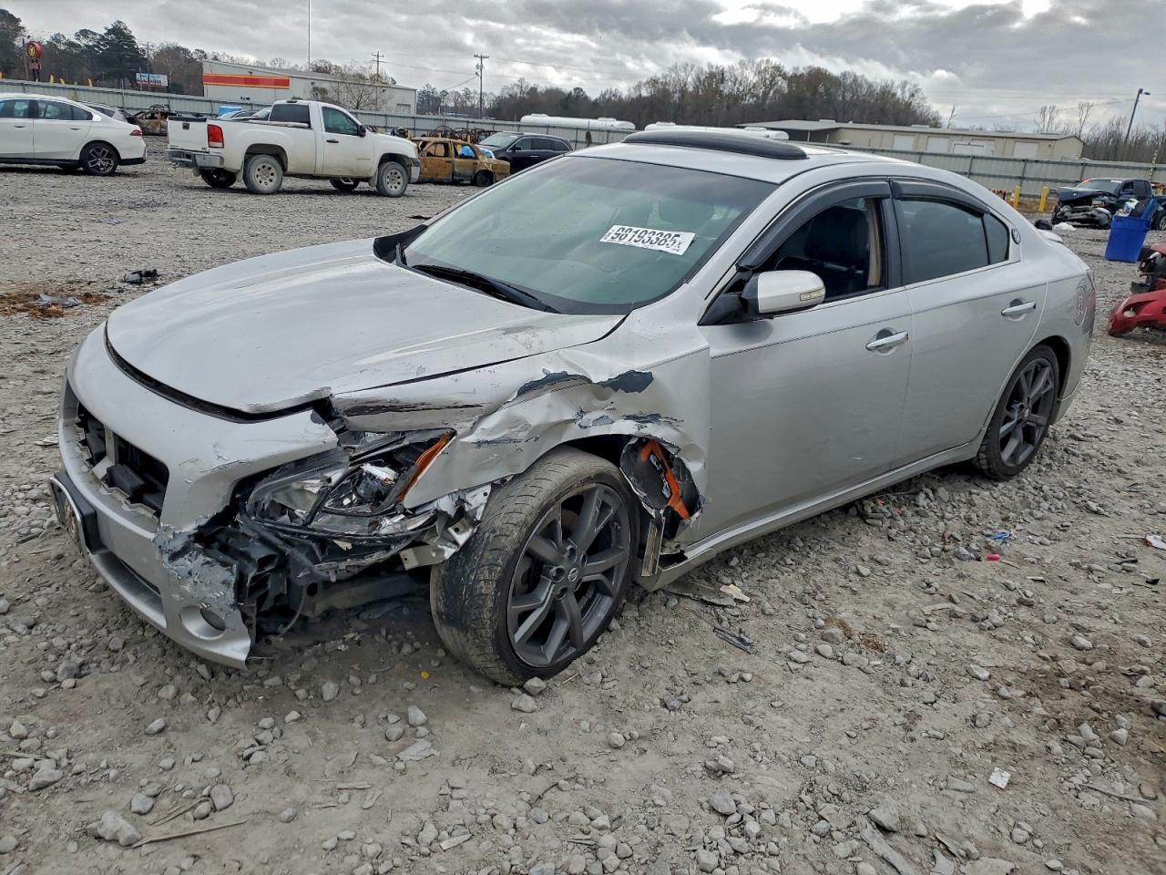 2013 NISSAN Maxima