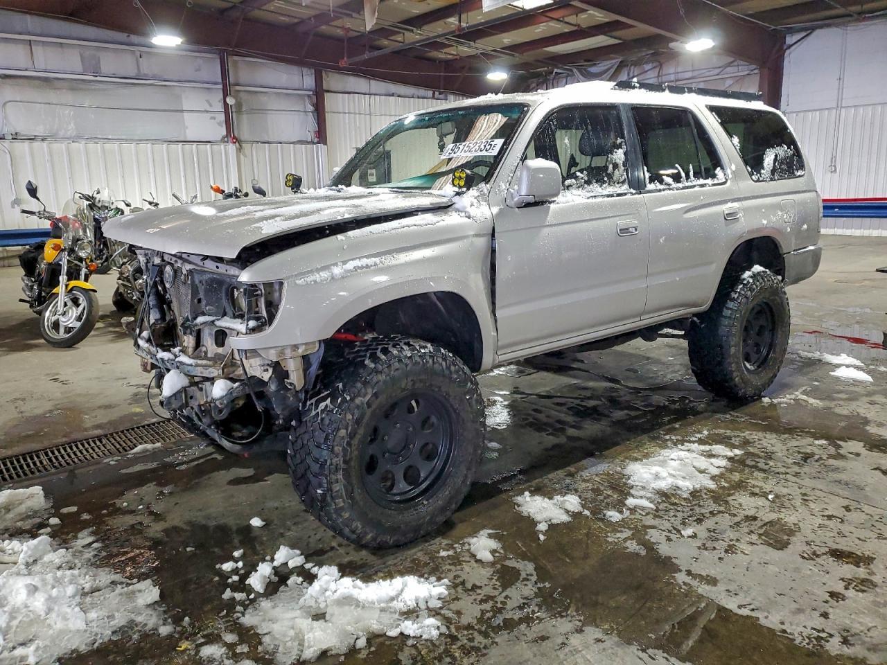 1996 TOYOTA 4Runner