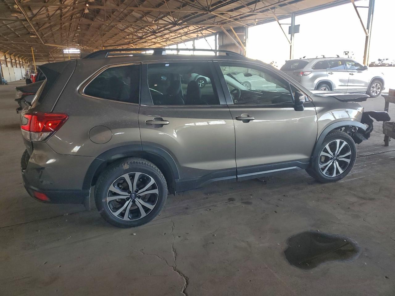 2020 SUBARU FORESTER