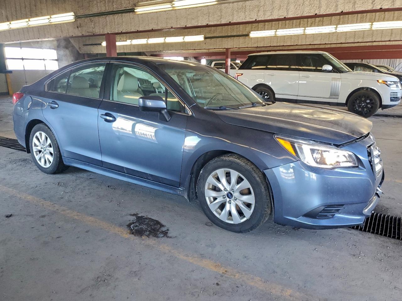 2016 SUBARU Legacy