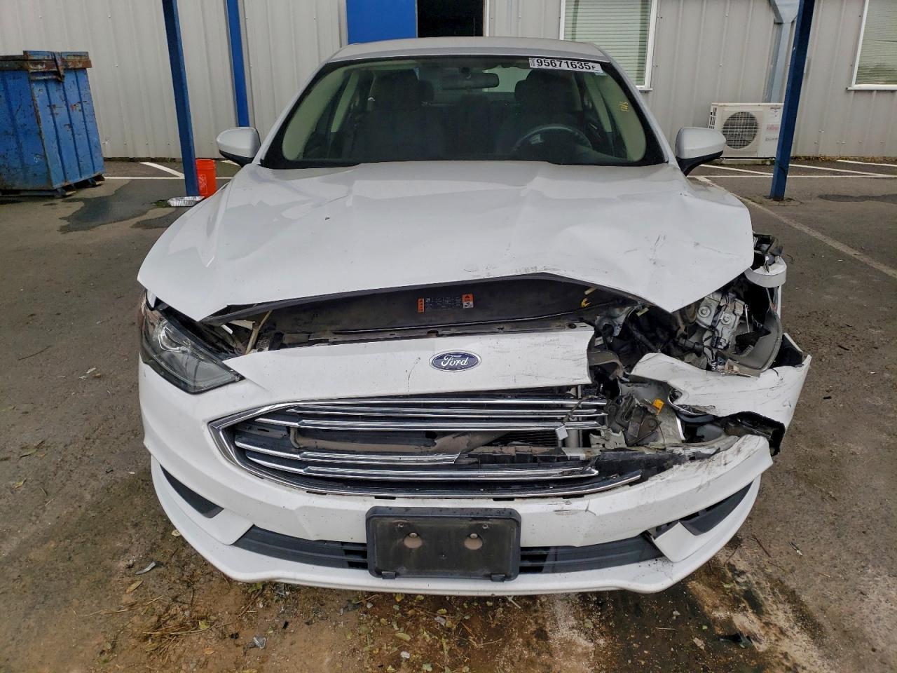 2017 FORD FUSION