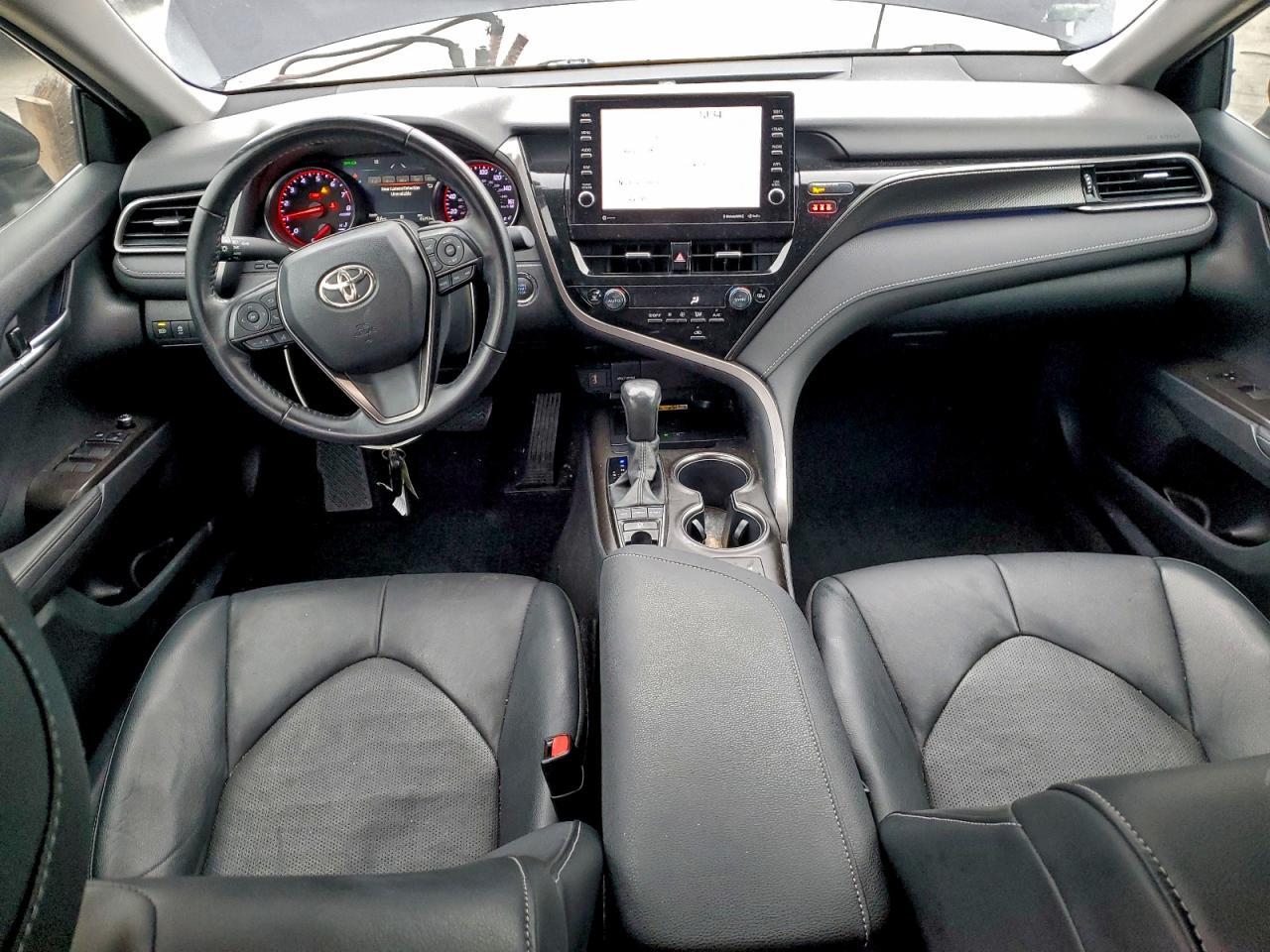 2022 TOYOTA CAMRY