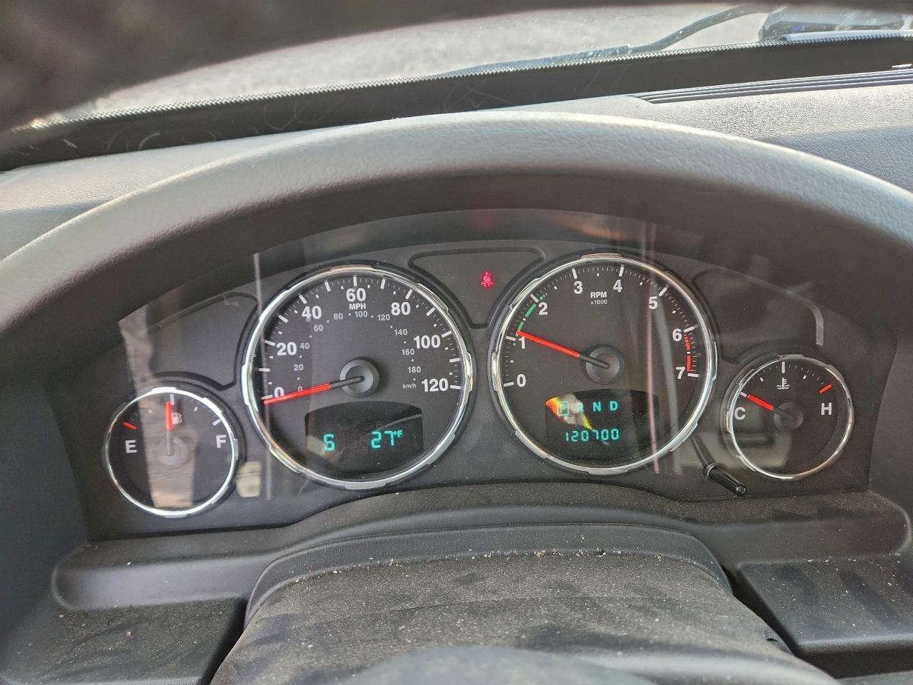 2012 JEEP Liberty