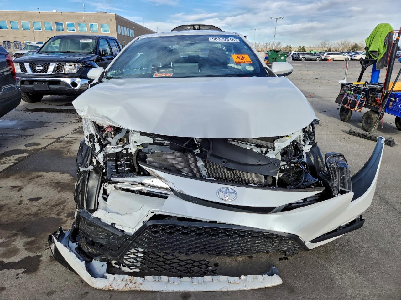 2025 TOYOTA COROLLA