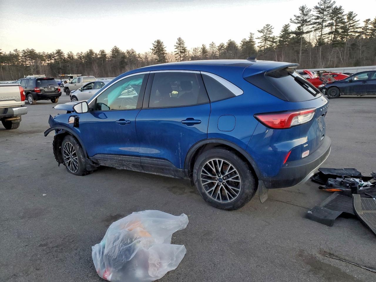 2022 FORD ESCAPE