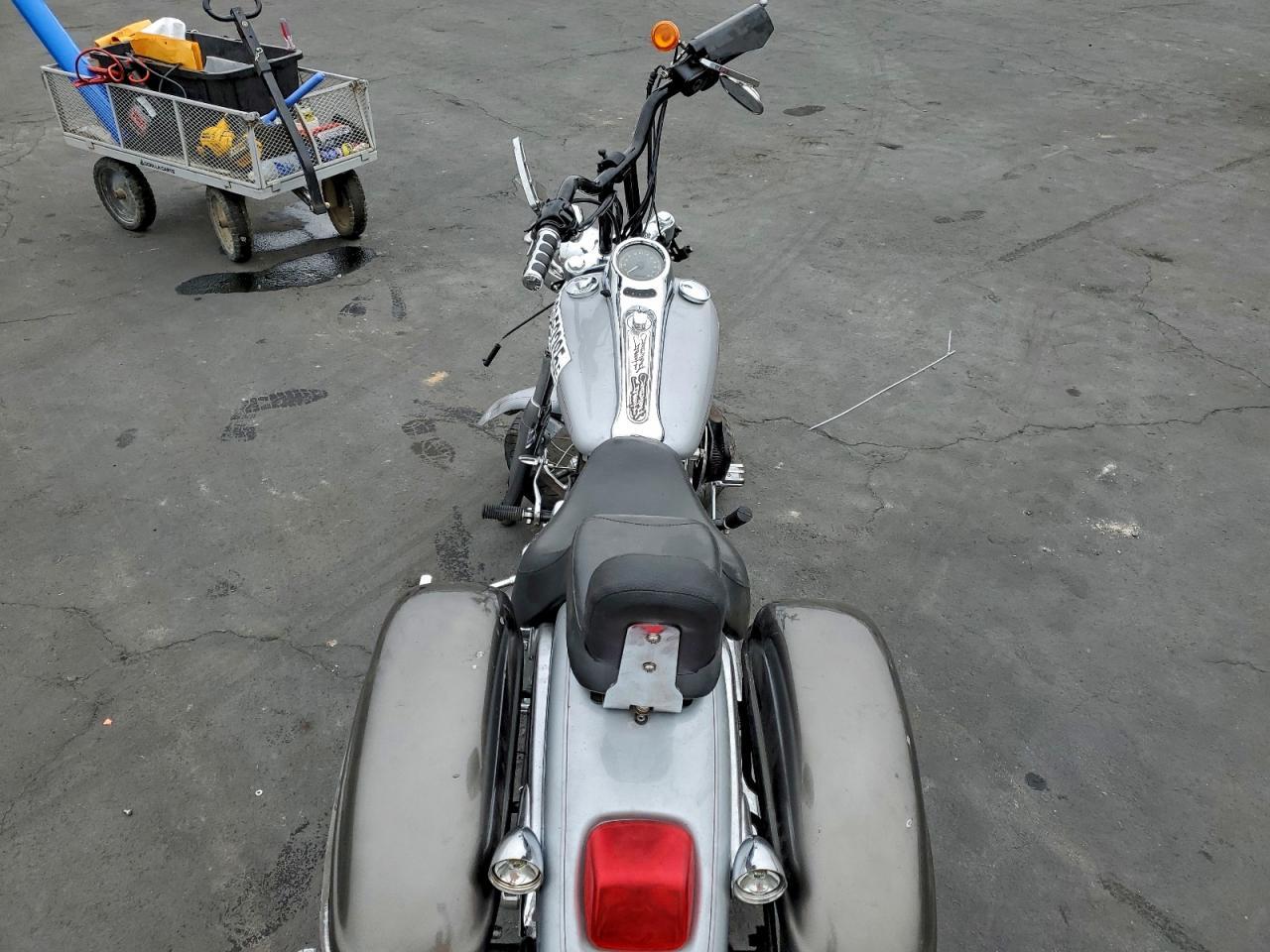 2001 HARLEY-DAVIDSON FXSTDI