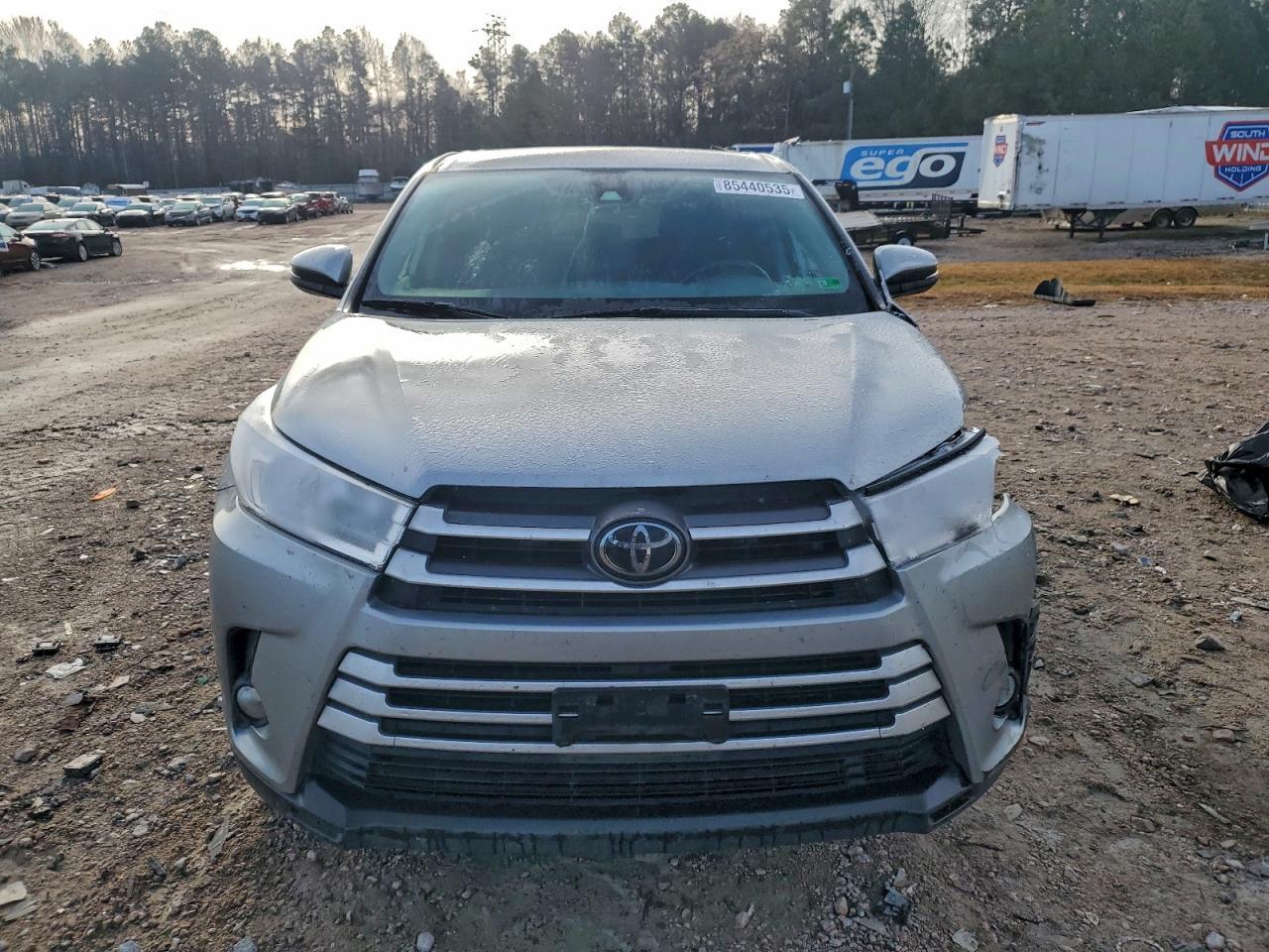 2018 TOYOTA HIGHLANDER