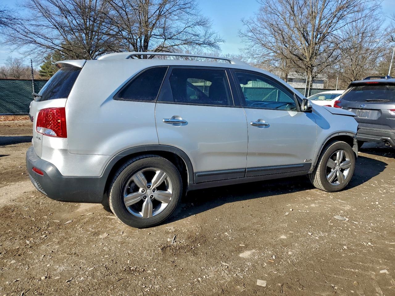 2013 KIA SORENTO