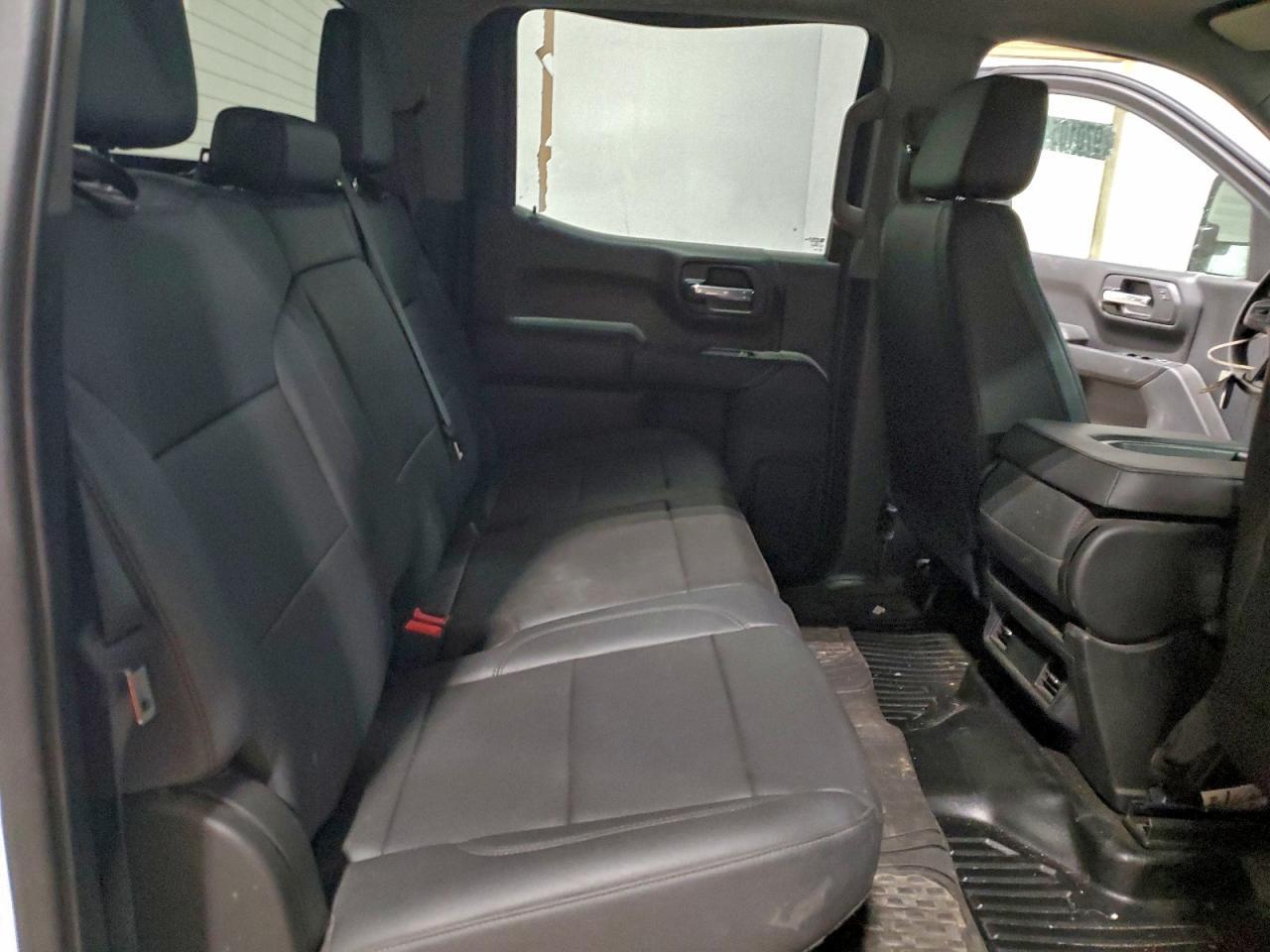 2023 CHEVROLET Silverado