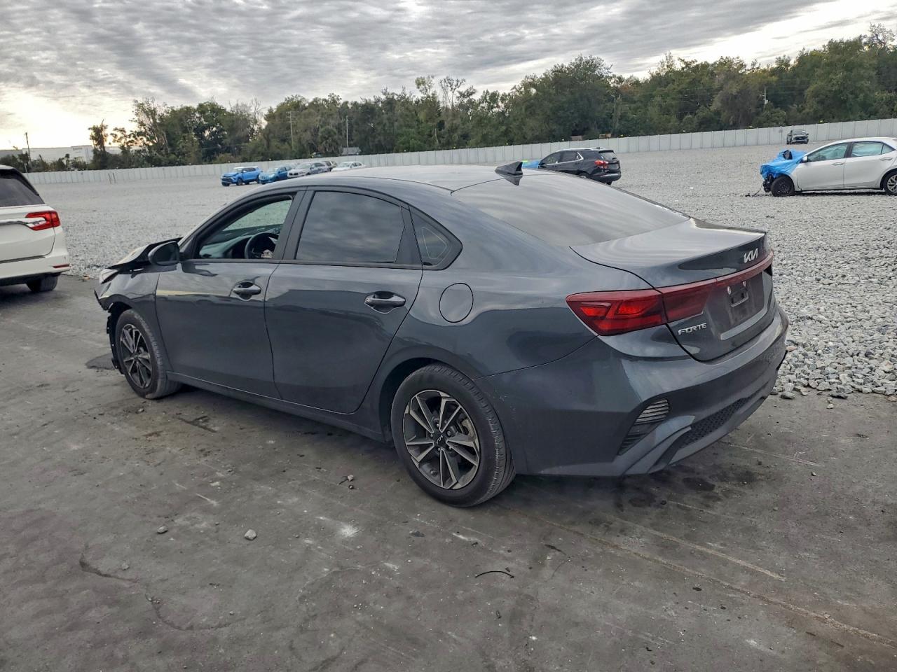 2023 KIA FORTE